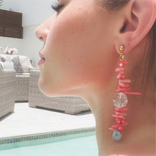 Load image into Gallery viewer, CLEAR CORAL SINGLE EARRING

