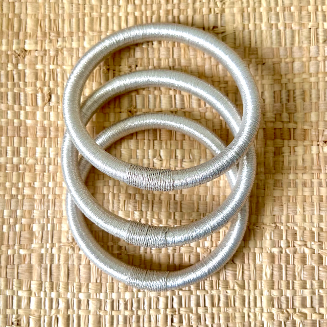 EM SILVER THREAD BANGLES 3x$60