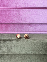 Cargar imagen en el visor de la galería, MIO STUD earrings
