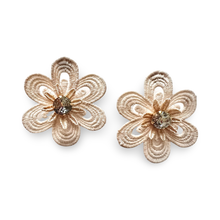 Load image into Gallery viewer, PÉTALOS de ARENA
